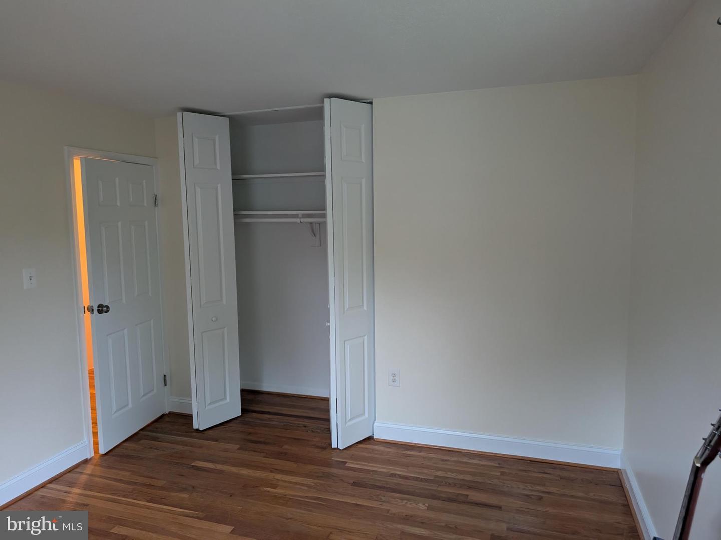4907 CHANTICLEER AVE, ANNANDALE, Virginia 22003, 5 Bedrooms Bedrooms, ,3 BathroomsBathrooms,Residential,For sale,4907 CHANTICLEER AVE,VAFX2233658 MLS # VAFX2233658