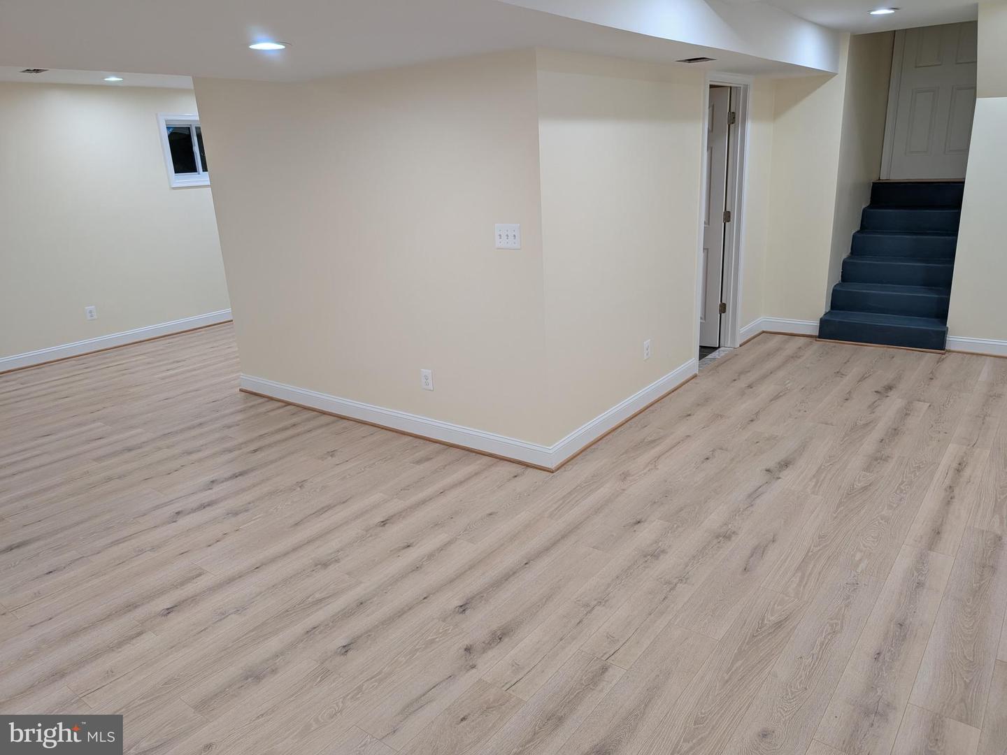 4907 CHANTICLEER AVE, ANNANDALE, Virginia 22003, 5 Bedrooms Bedrooms, ,3 BathroomsBathrooms,Residential,For sale,4907 CHANTICLEER AVE,VAFX2233658 MLS # VAFX2233658