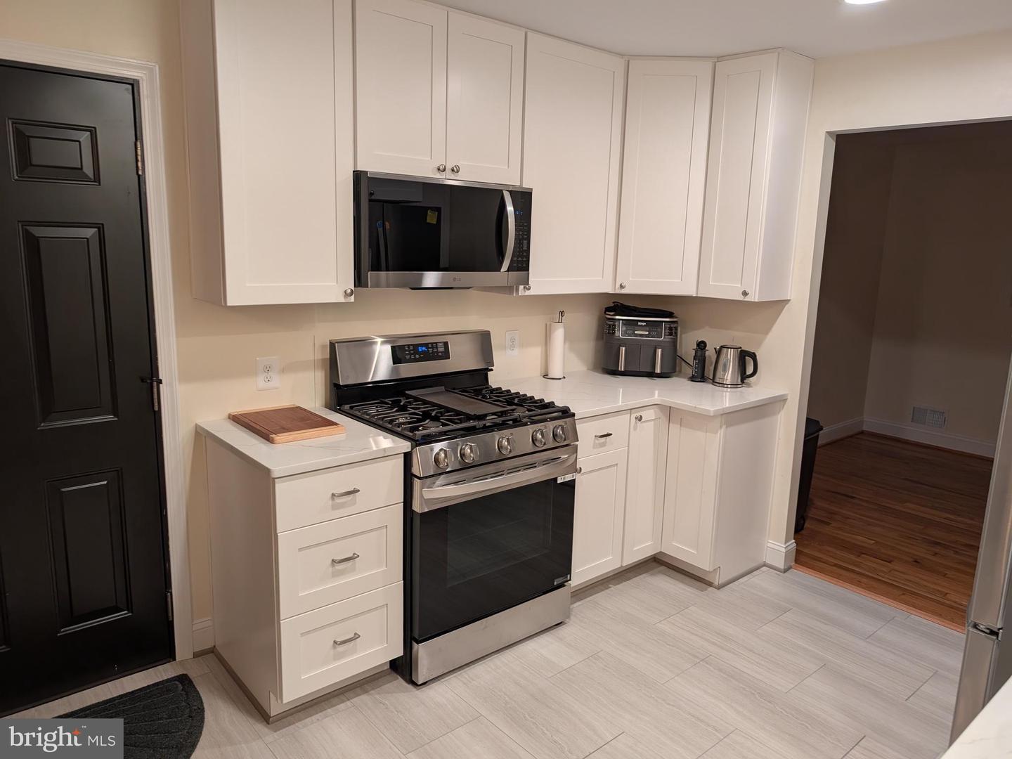 4907 CHANTICLEER AVE, ANNANDALE, Virginia 22003, 5 Bedrooms Bedrooms, ,3 BathroomsBathrooms,Residential,For sale,4907 CHANTICLEER AVE,VAFX2233658 MLS # VAFX2233658