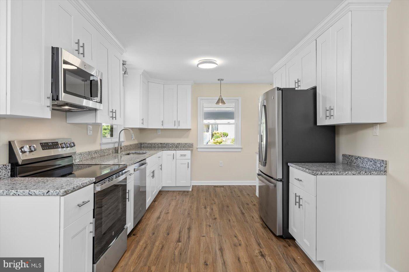 451 TRUSLOW RD, FREDERICKSBURG, Virginia 22405, 2 Bedrooms Bedrooms, 5 Rooms Rooms,1 BathroomBathrooms,Residential,For sale,451 TRUSLOW RD,VAST2037866 MLS # VAST2037866