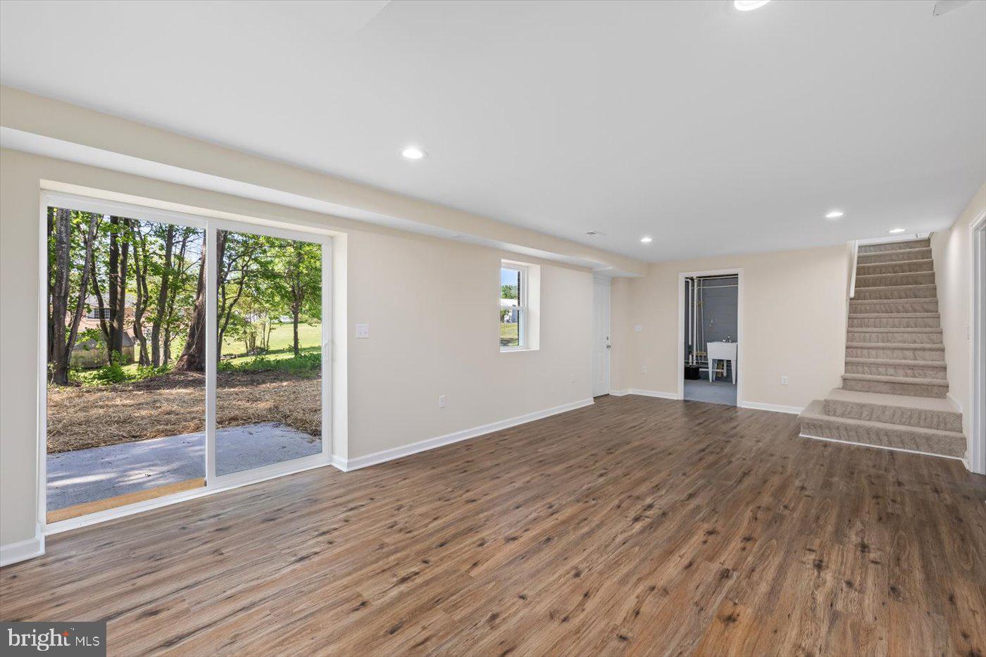 451 TRUSLOW RD, FREDERICKSBURG, Virginia 22405, 2 Bedrooms Bedrooms, 5 Rooms Rooms,1 BathroomBathrooms,Residential,For sale,451 TRUSLOW RD,VAST2037866 MLS # VAST2037866