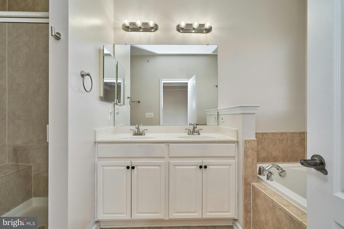 14456 VILLAGE HIGH ST #94, GAINESVILLE, Virginia 20155, 3 Bedrooms Bedrooms, ,2 BathroomsBathrooms,Residential,For sale,14456 VILLAGE HIGH ST #94,VAPW2092252 MLS # VAPW2092252