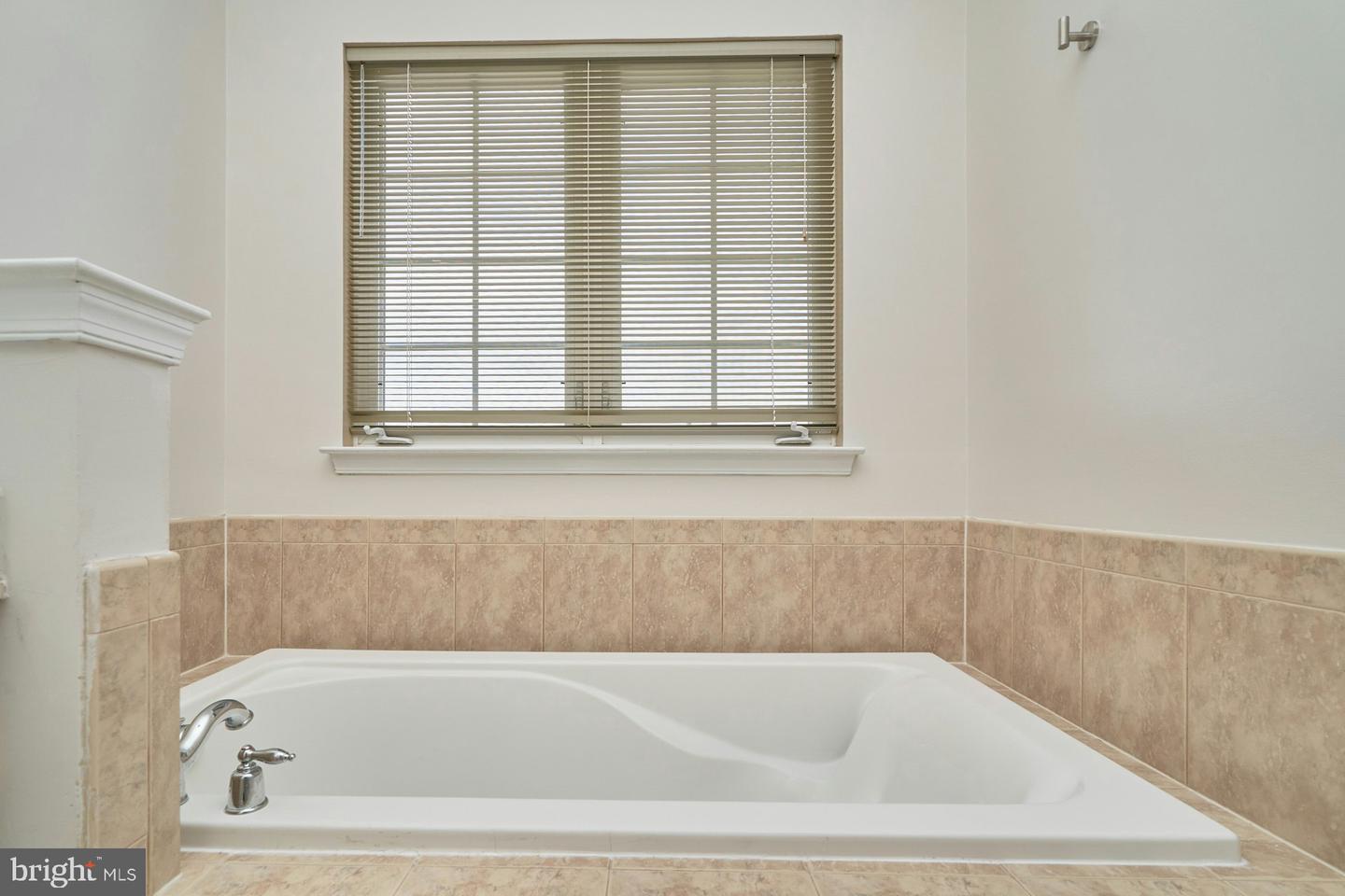 14456 VILLAGE HIGH ST #94, GAINESVILLE, Virginia 20155, 3 Bedrooms Bedrooms, ,2 BathroomsBathrooms,Residential,For sale,14456 VILLAGE HIGH ST #94,VAPW2092252 MLS # VAPW2092252