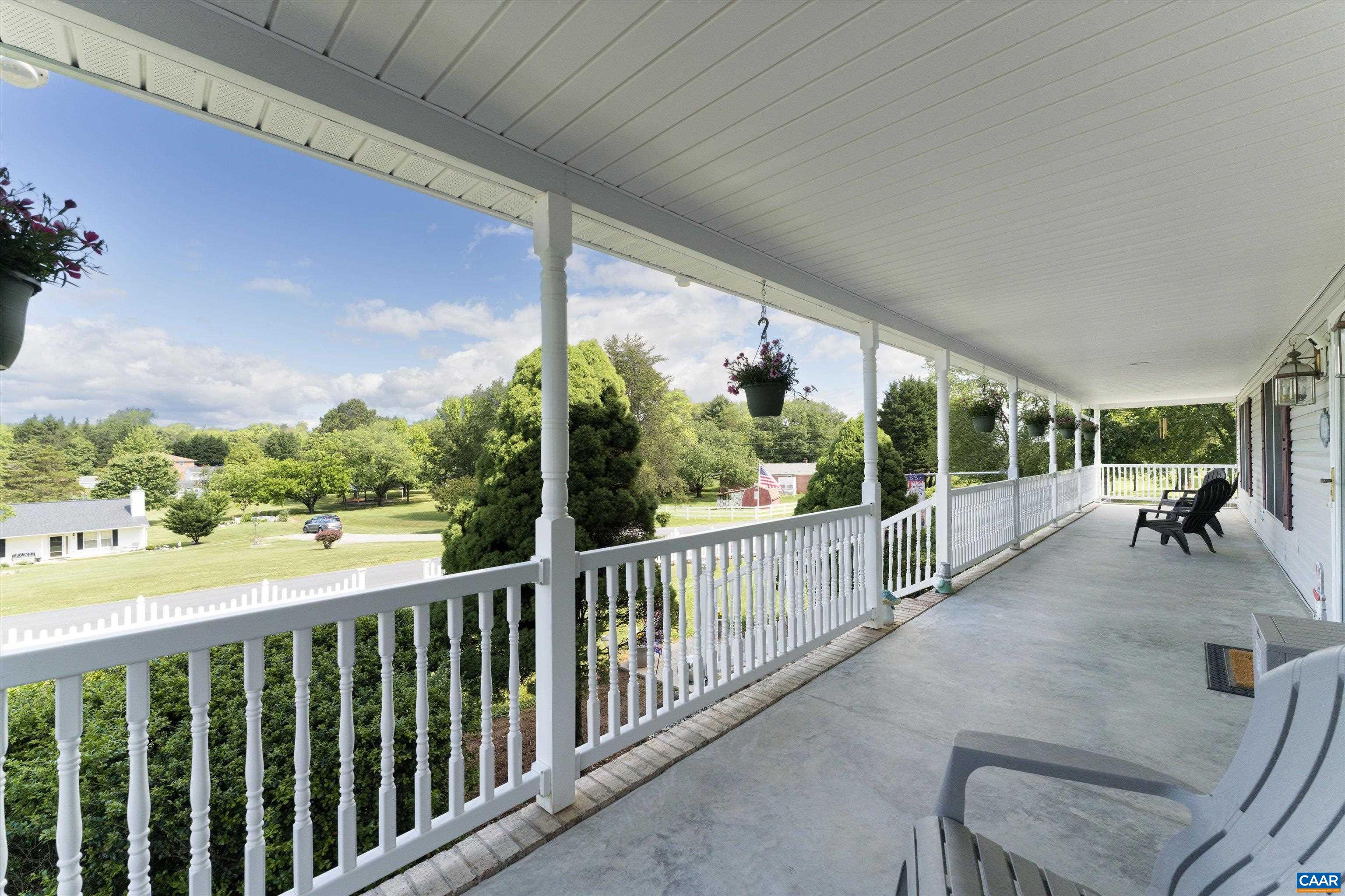 Amazing Front Porch Views!