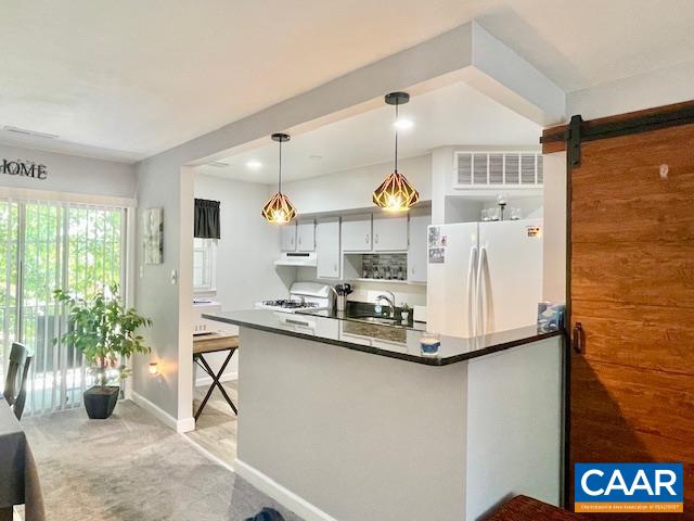 111 HESSIAN HILLS RDG, CHARLOTTESVILLE, Virginia 22901, 2 Bedrooms Bedrooms, ,1 BathroomBathrooms,Residential,111 HESSIAN HILLS RDG,664970 MLS # 664970