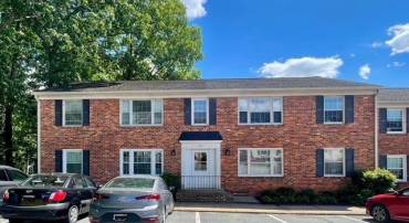 111 HESSIAN HILLS RDG, CHARLOTTESVILLE, Virginia 22901, 2 Bedrooms Bedrooms, ,1 BathroomBathrooms,Residential,111 HESSIAN HILLS RDG,664970 MLS # 664970