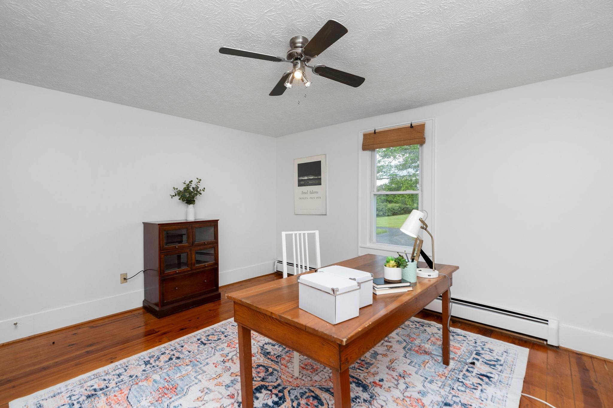 199 HERMITAGE RD, STAUNTON, Virginia 24401, 4 Bedrooms Bedrooms, ,2 BathroomsBathrooms,Residential,199 HERMITAGE RD,664973 MLS # 664973