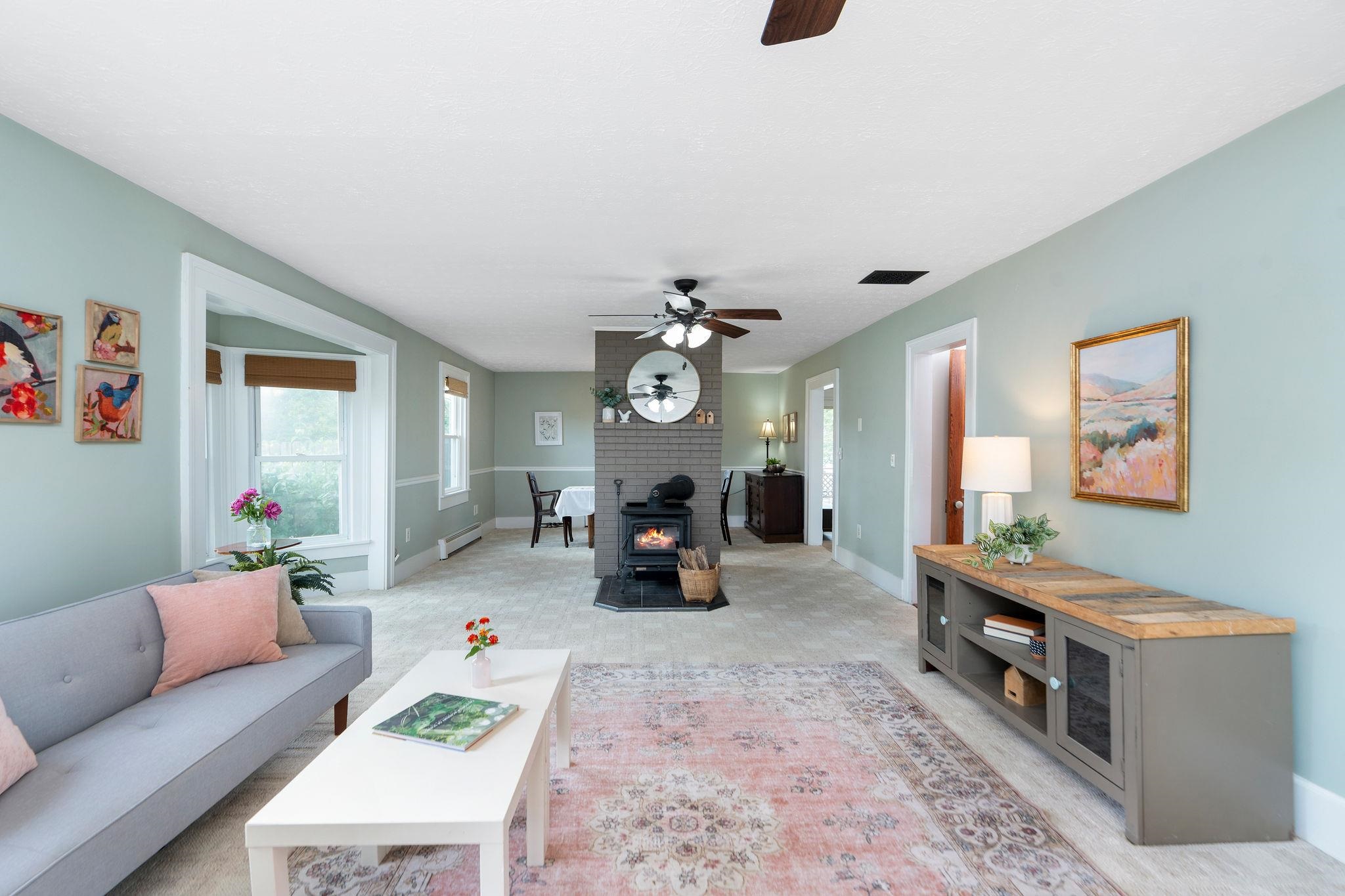 199 HERMITAGE RD, STAUNTON, Virginia 24401, 4 Bedrooms Bedrooms, ,2 BathroomsBathrooms,Residential,199 HERMITAGE RD,664973 MLS # 664973