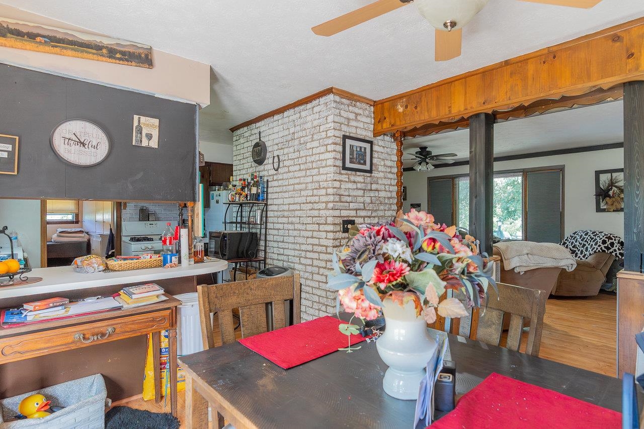 9274 SPOTSWOOD TRL, MCGAHEYSVILLE, Virginia 22840, 3 Bedrooms Bedrooms, ,2 BathroomsBathrooms,Residential,9274 SPOTSWOOD TRL,664974 MLS # 664974