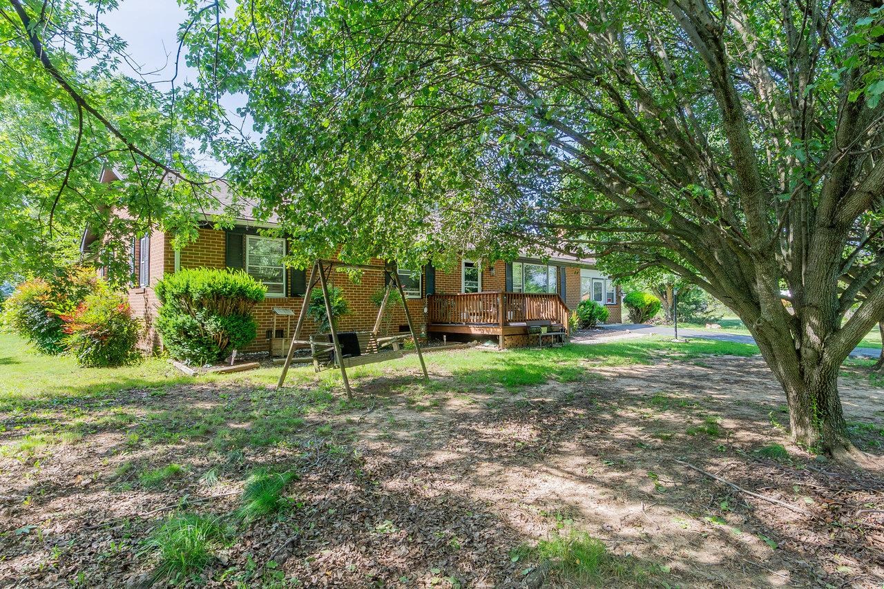 9274 SPOTSWOOD TRL, MCGAHEYSVILLE, Virginia 22840, 3 Bedrooms Bedrooms, ,2 BathroomsBathrooms,Residential,9274 SPOTSWOOD TRL,664974 MLS # 664974