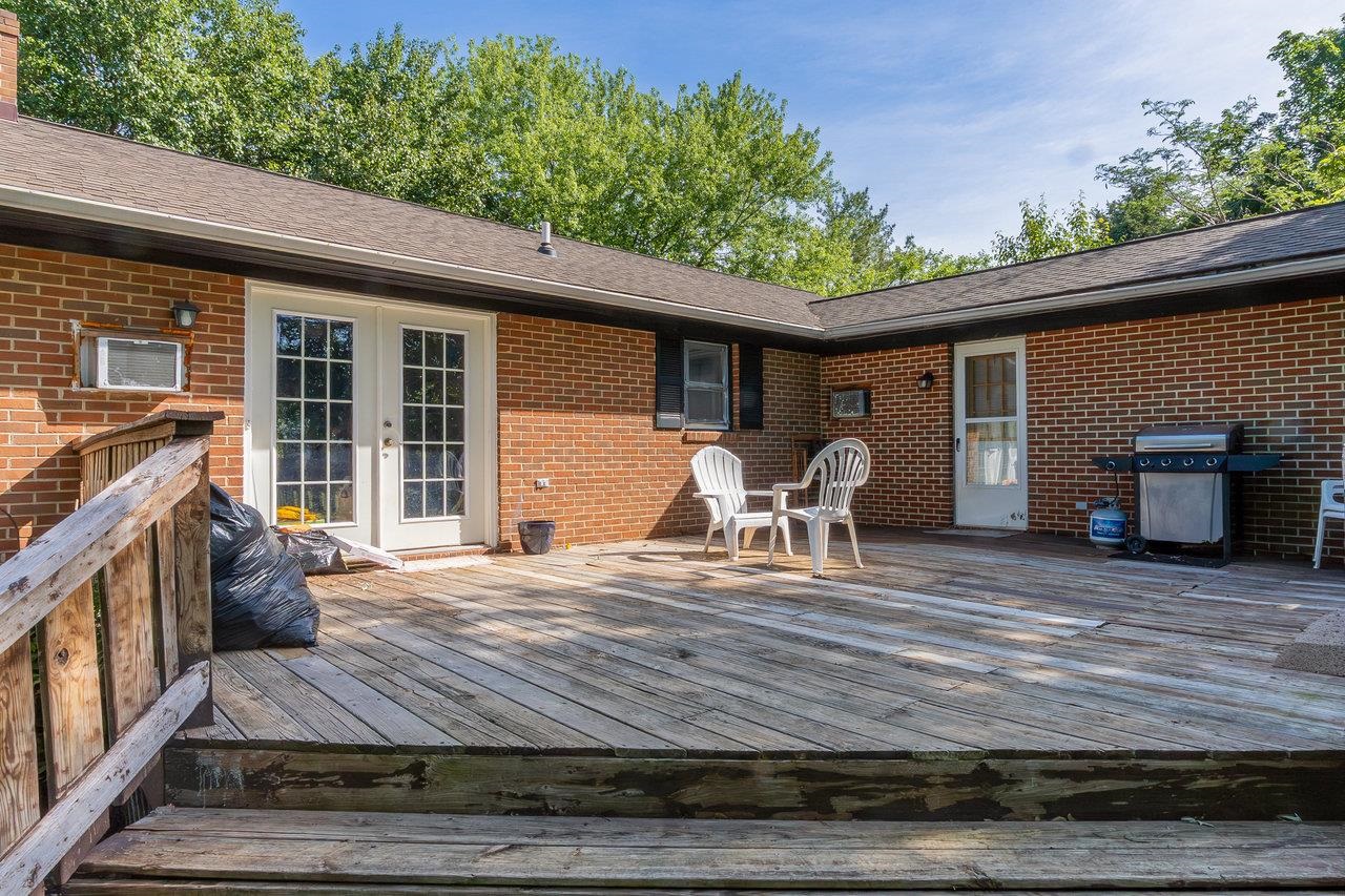 9274 SPOTSWOOD TRL, MCGAHEYSVILLE, Virginia 22840, 3 Bedrooms Bedrooms, ,2 BathroomsBathrooms,Residential,9274 SPOTSWOOD TRL,664974 MLS # 664974