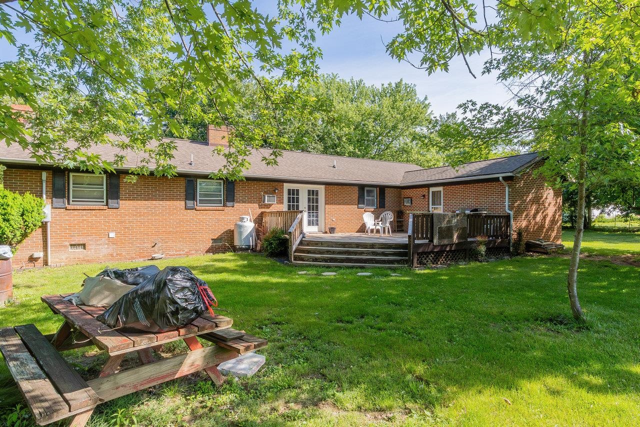 9274 SPOTSWOOD TRL, MCGAHEYSVILLE, Virginia 22840, 3 Bedrooms Bedrooms, ,2 BathroomsBathrooms,Residential,9274 SPOTSWOOD TRL,664974 MLS # 664974