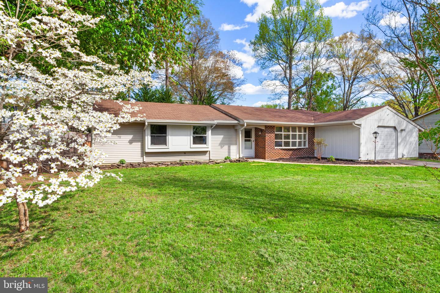 2 SHORT CIR, FREDERICKSBURG, Virginia 22407, 3 Bedrooms Bedrooms, ,2 BathroomsBathrooms,Residential,For sale,2 SHORT CIR,VASP2032330 MLS # VASP2032330