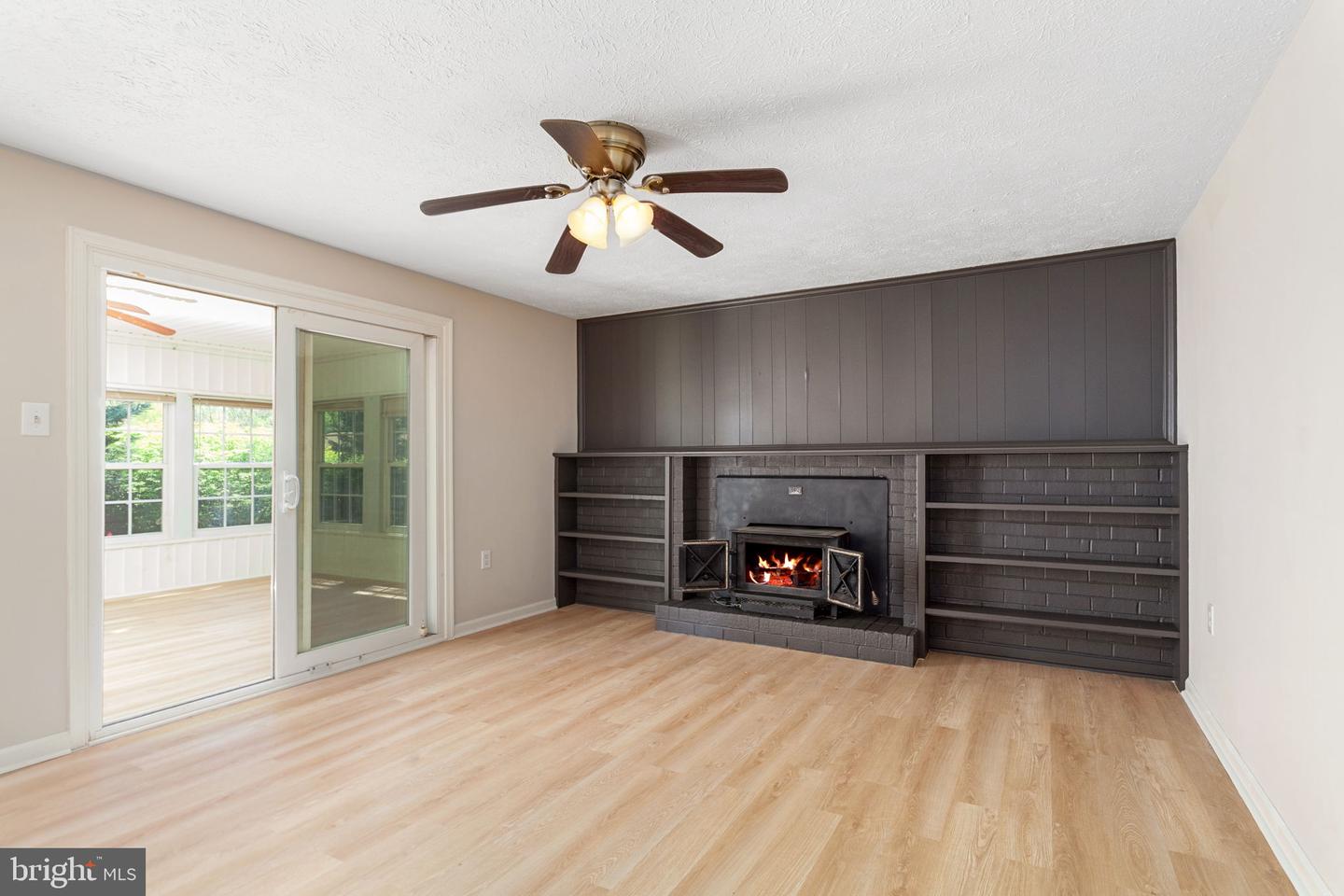 2 SHORT CIR, FREDERICKSBURG, Virginia 22407, 3 Bedrooms Bedrooms, ,2 BathroomsBathrooms,Residential,For sale,2 SHORT CIR,VASP2032330 MLS # VASP2032330