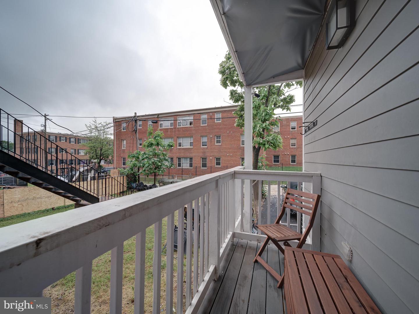 2109 M ST NE #5, WASHINGTON, District Of Columbia 20002, 2 Bedrooms Bedrooms, ,2 BathroomsBathrooms,Residential,For sale,2109 M ST NE #5,DCDC2196310 MLS # DCDC2196310