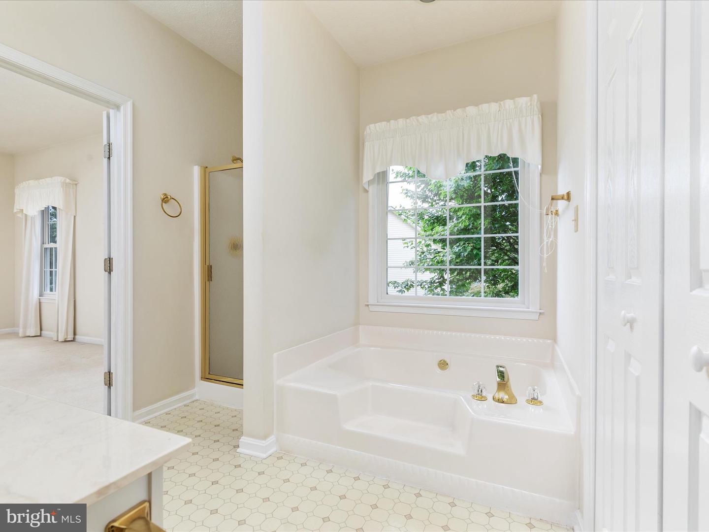 565 FULTON DR, STRASBURG, Virginia 22657, 3 Bedrooms Bedrooms, ,2 BathroomsBathrooms,Residential,For sale,565 FULTON DR,VASH2011236 MLS # VASH2011236