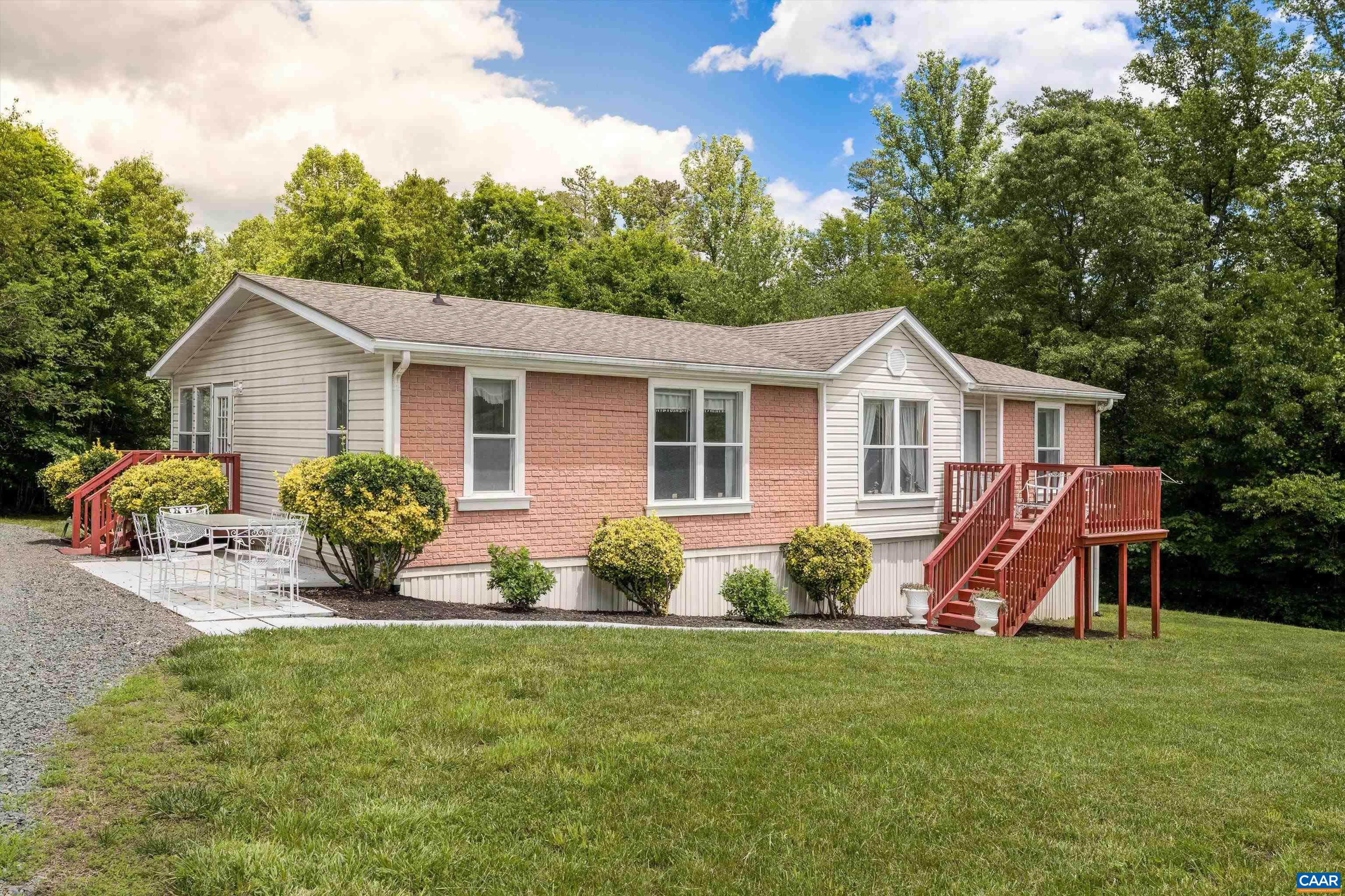 2547 PONDEROSA TRL, CHARLOTTESVILLE, Virginia 22903, 3 Bedrooms Bedrooms, ,2 BathroomsBathrooms,Residential,2547 PONDEROSA TRL,664929 MLS # 664929