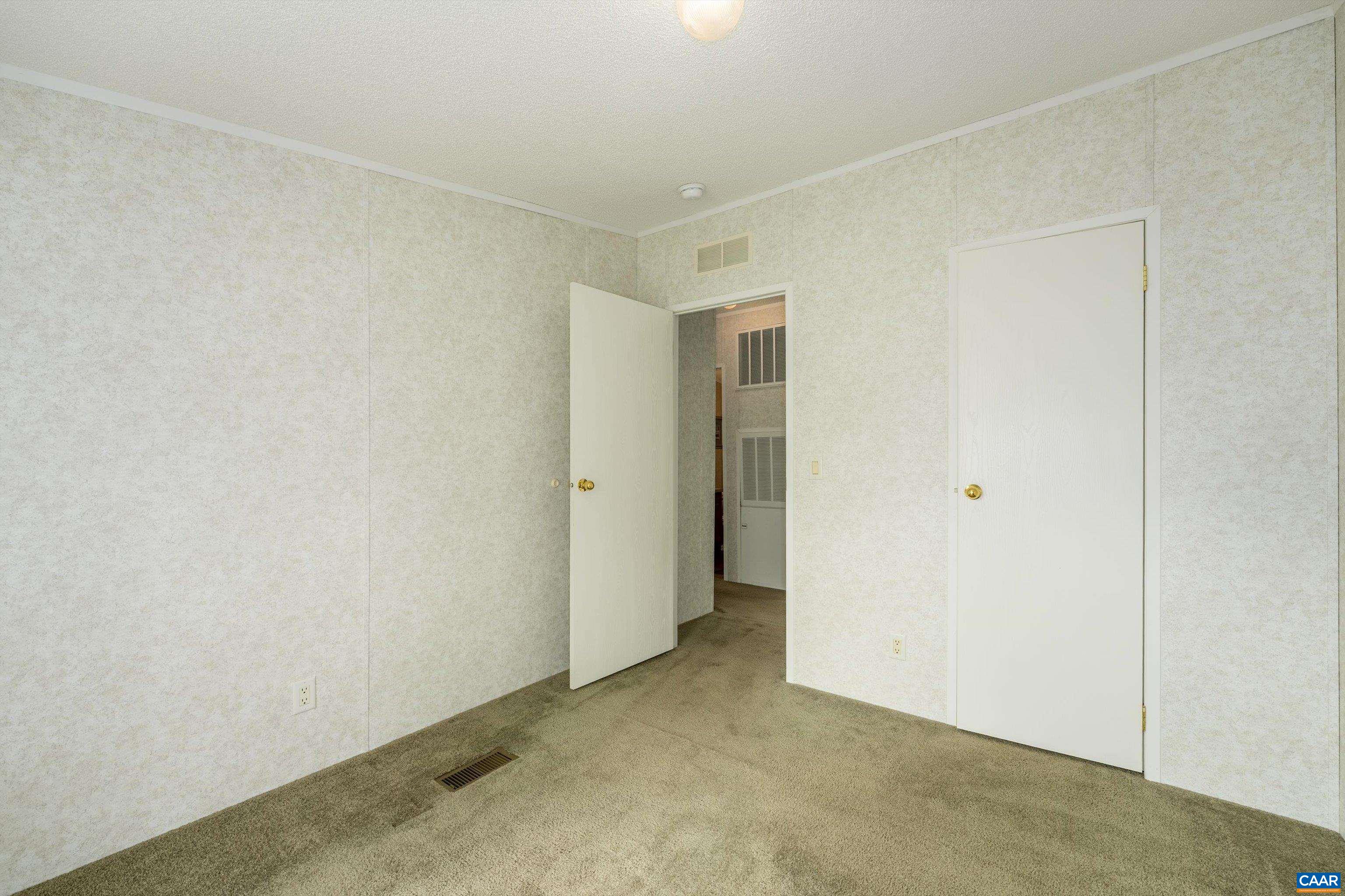 2547 PONDEROSA TRL, CHARLOTTESVILLE, Virginia 22903, 3 Bedrooms Bedrooms, ,2 BathroomsBathrooms,Residential,2547 PONDEROSA TRL,664929 MLS # 664929