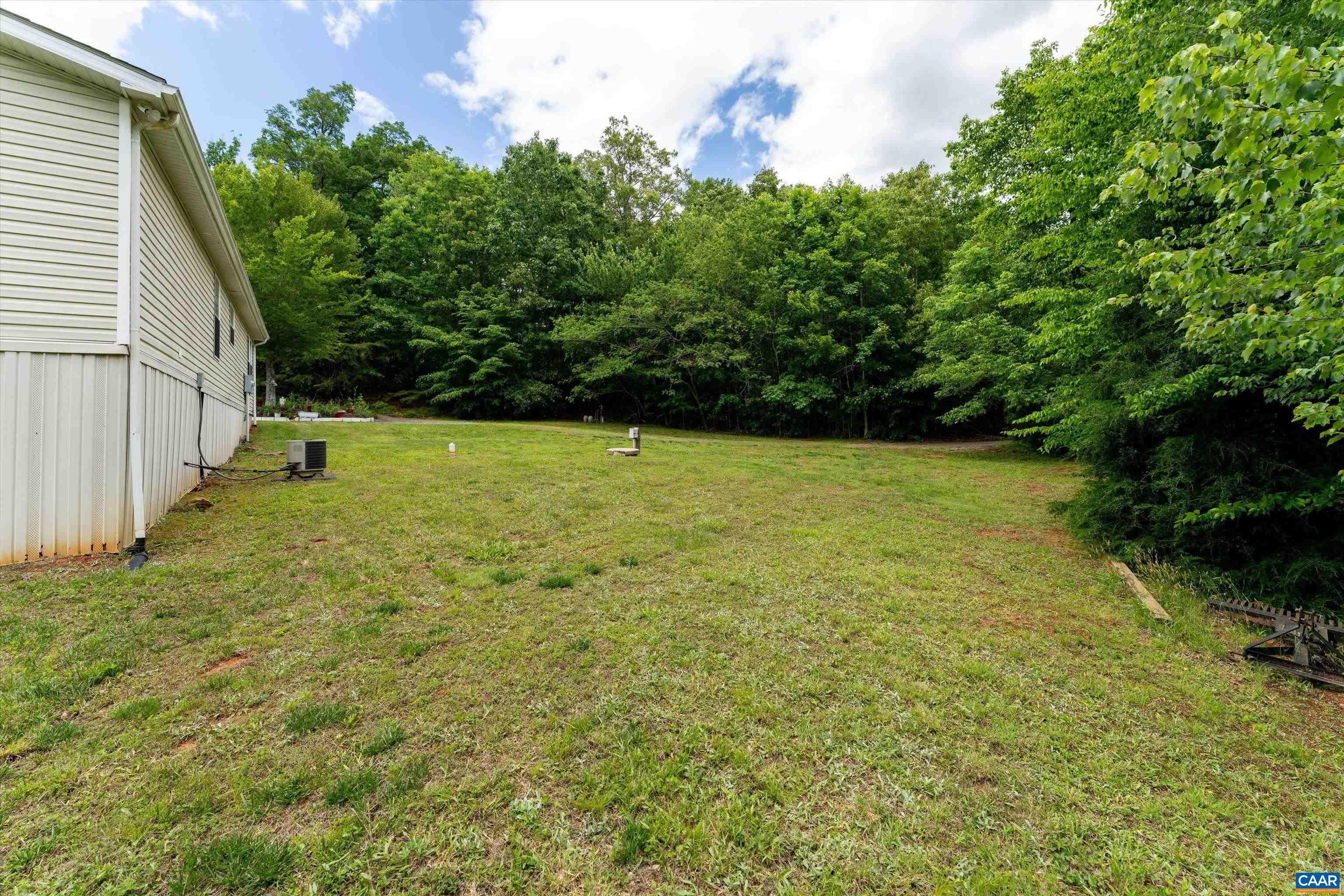 2547 PONDEROSA TRL, CHARLOTTESVILLE, Virginia 22903, 3 Bedrooms Bedrooms, ,2 BathroomsBathrooms,Residential,2547 PONDEROSA TRL,664929 MLS # 664929