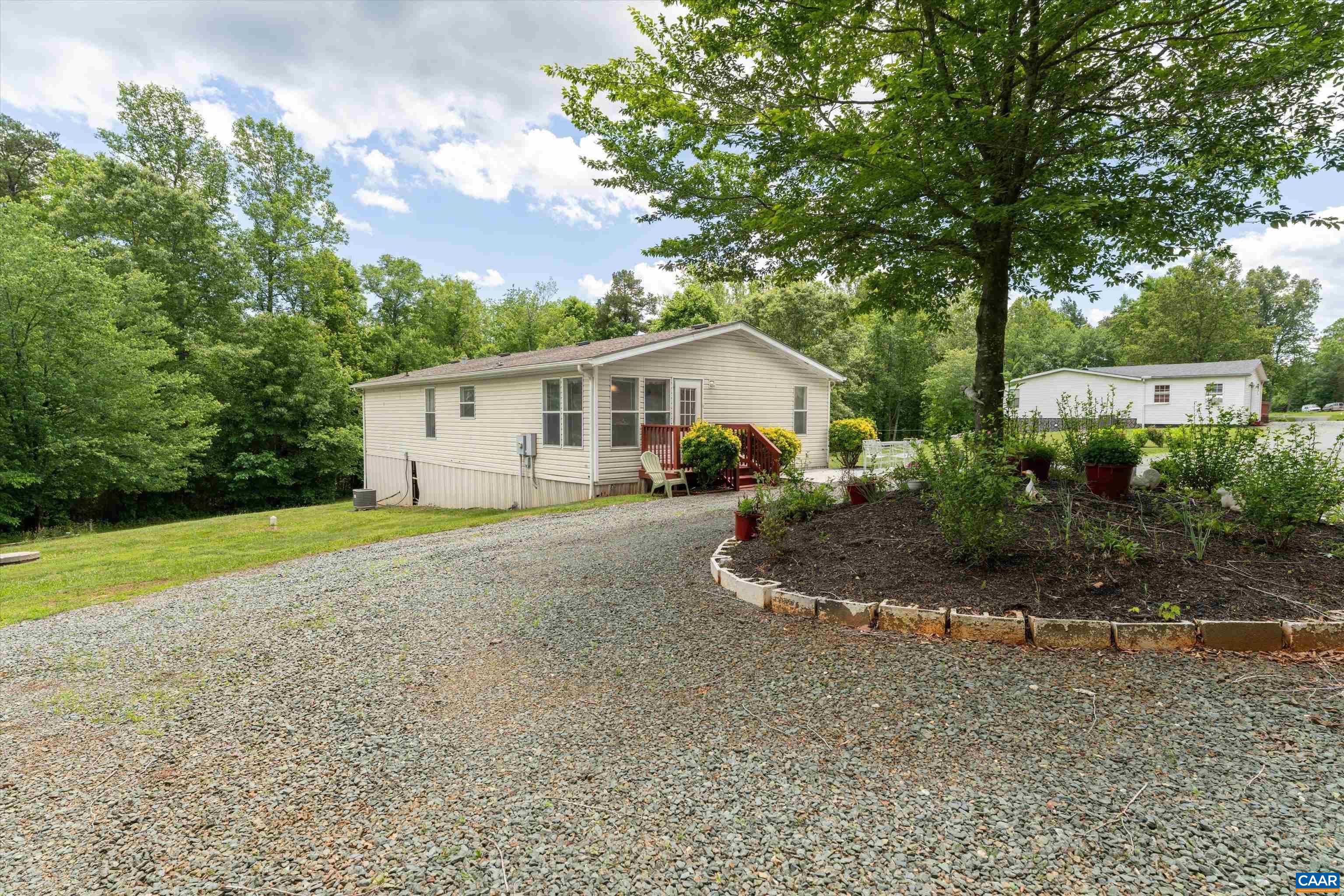 2547 PONDEROSA TRL, CHARLOTTESVILLE, Virginia 22903, 3 Bedrooms Bedrooms, ,2 BathroomsBathrooms,Residential,2547 PONDEROSA TRL,664929 MLS # 664929
