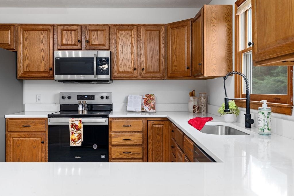 163 VALLEY VIEW AVE, MOUNT SIDNEY, Virginia 24467, 3 Bedrooms Bedrooms, ,2 BathroomsBathrooms,Residential,163 VALLEY VIEW AVE,664951 MLS # 664951