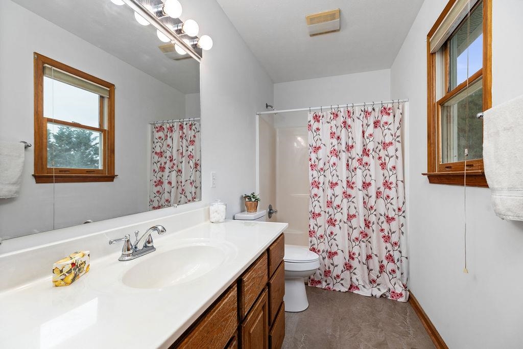 163 VALLEY VIEW AVE, MOUNT SIDNEY, Virginia 24467, 3 Bedrooms Bedrooms, ,2 BathroomsBathrooms,Residential,163 VALLEY VIEW AVE,664951 MLS # 664951
