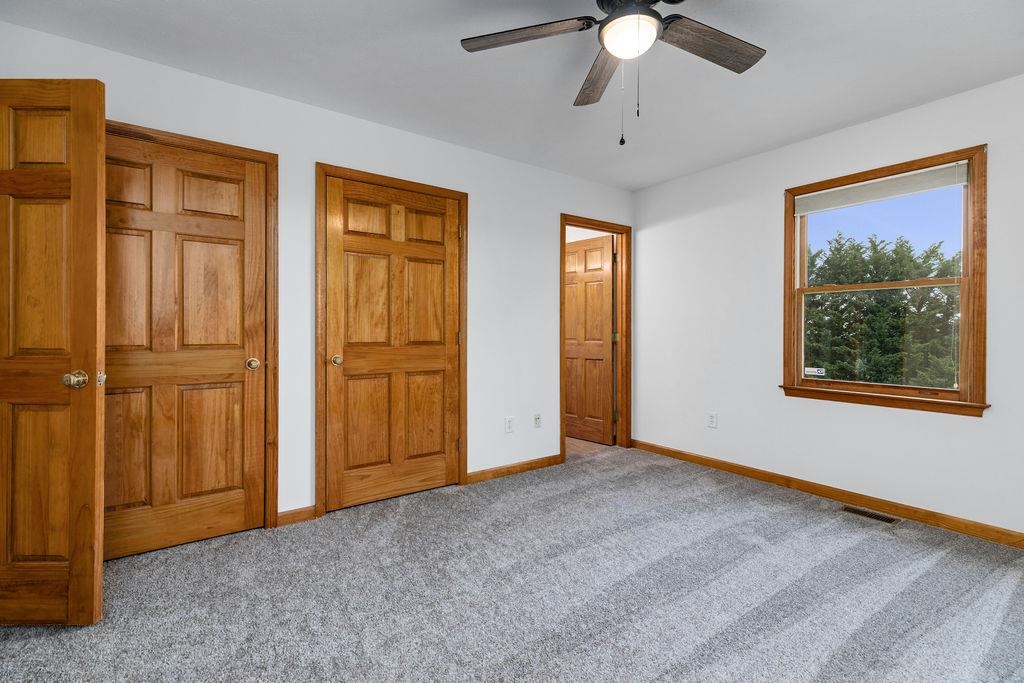 163 VALLEY VIEW AVE, MOUNT SIDNEY, Virginia 24467, 3 Bedrooms Bedrooms, ,2 BathroomsBathrooms,Residential,163 VALLEY VIEW AVE,664951 MLS # 664951