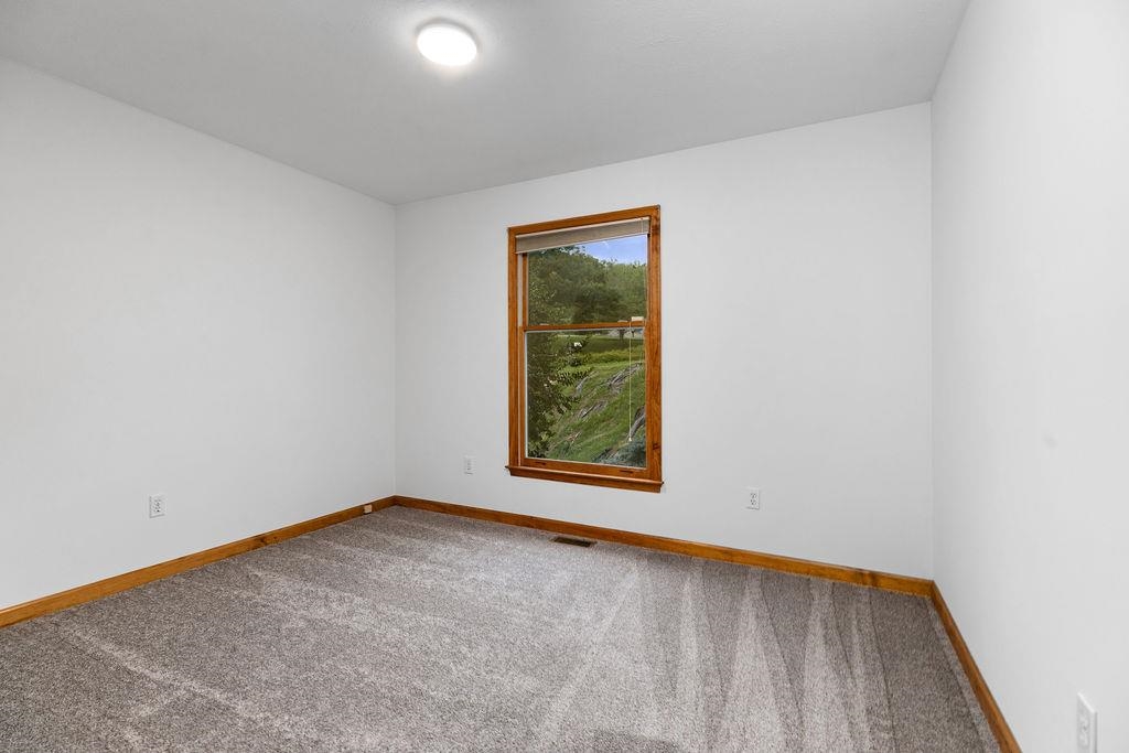 163 VALLEY VIEW AVE, MOUNT SIDNEY, Virginia 24467, 3 Bedrooms Bedrooms, ,2 BathroomsBathrooms,Residential,163 VALLEY VIEW AVE,664951 MLS # 664951