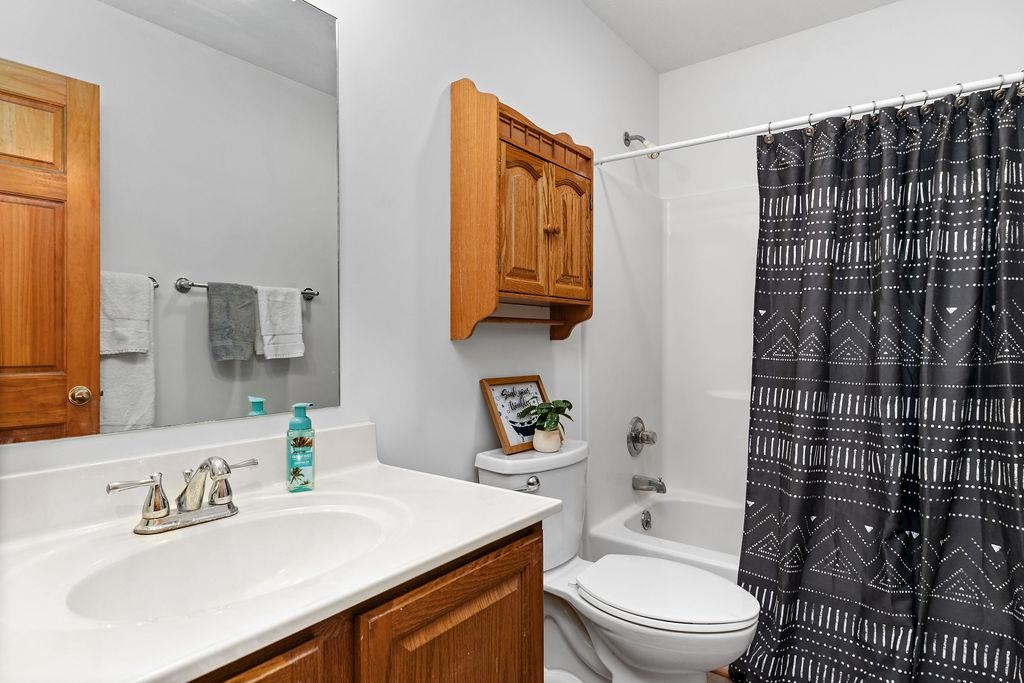 163 VALLEY VIEW AVE, MOUNT SIDNEY, Virginia 24467, 3 Bedrooms Bedrooms, ,2 BathroomsBathrooms,Residential,163 VALLEY VIEW AVE,664951 MLS # 664951
