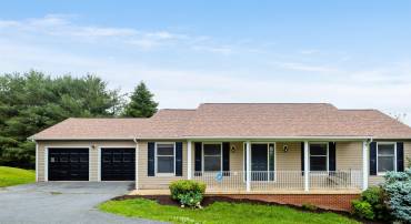 163 VALLEY VIEW AVE, MOUNT SIDNEY, Virginia 24467, 3 Bedrooms Bedrooms, ,2 BathroomsBathrooms,Residential,163 VALLEY VIEW AVE,664951 MLS # 664951