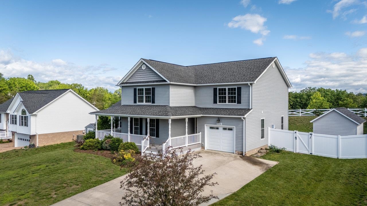 6081 DOTTS LN, PENN LAIRD, Virginia 22846, 4 Bedrooms Bedrooms, ,2 BathroomsBathrooms,Residential,6081 DOTTS LN,664957 MLS # 664957