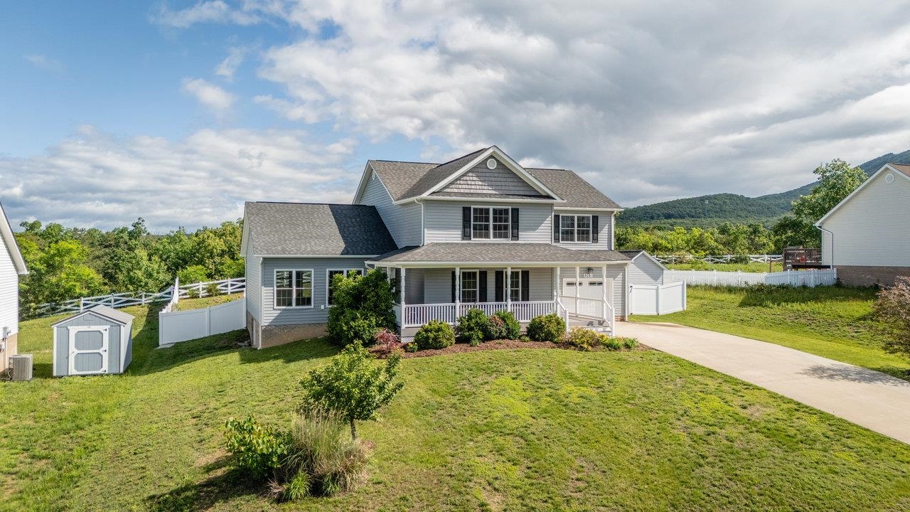 6081 DOTTS LN, PENN LAIRD, Virginia 22846, 4 Bedrooms Bedrooms, ,2 BathroomsBathrooms,Residential,6081 DOTTS LN,664957 MLS # 664957