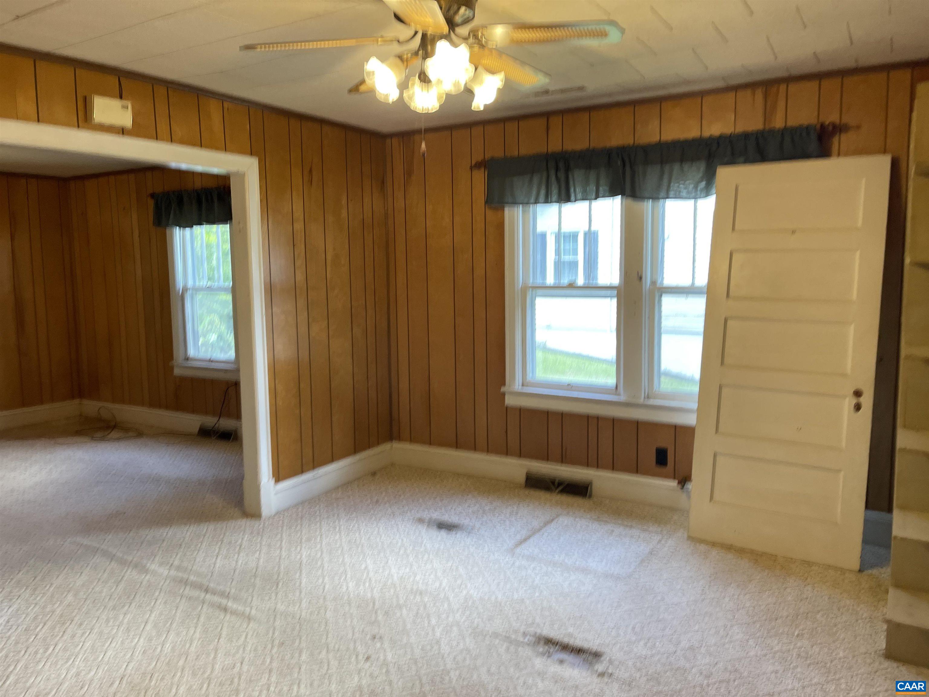 6932 ROCKFISH RIVER RD, SCHUYLER, Virginia 22969, 3 Bedrooms Bedrooms, ,1 BathroomBathrooms,Residential,6932 ROCKFISH RIVER RD,664965 MLS # 664965