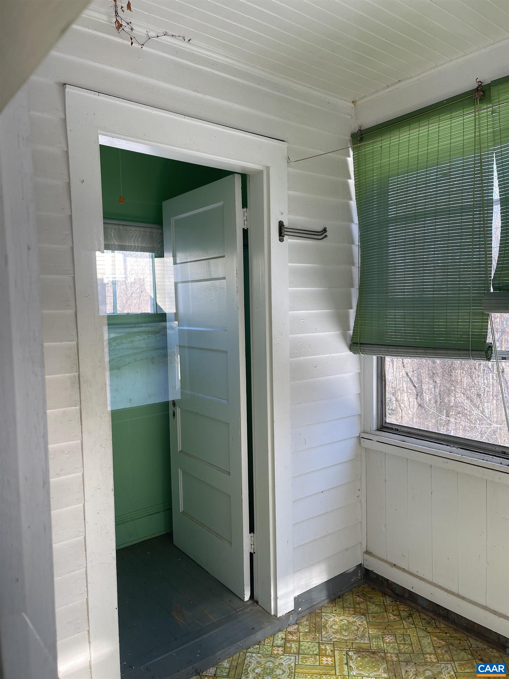 6932 ROCKFISH RIVER RD, SCHUYLER, Virginia 22969, 3 Bedrooms Bedrooms, ,1 BathroomBathrooms,Residential,6932 ROCKFISH RIVER RD,664965 MLS # 664965
