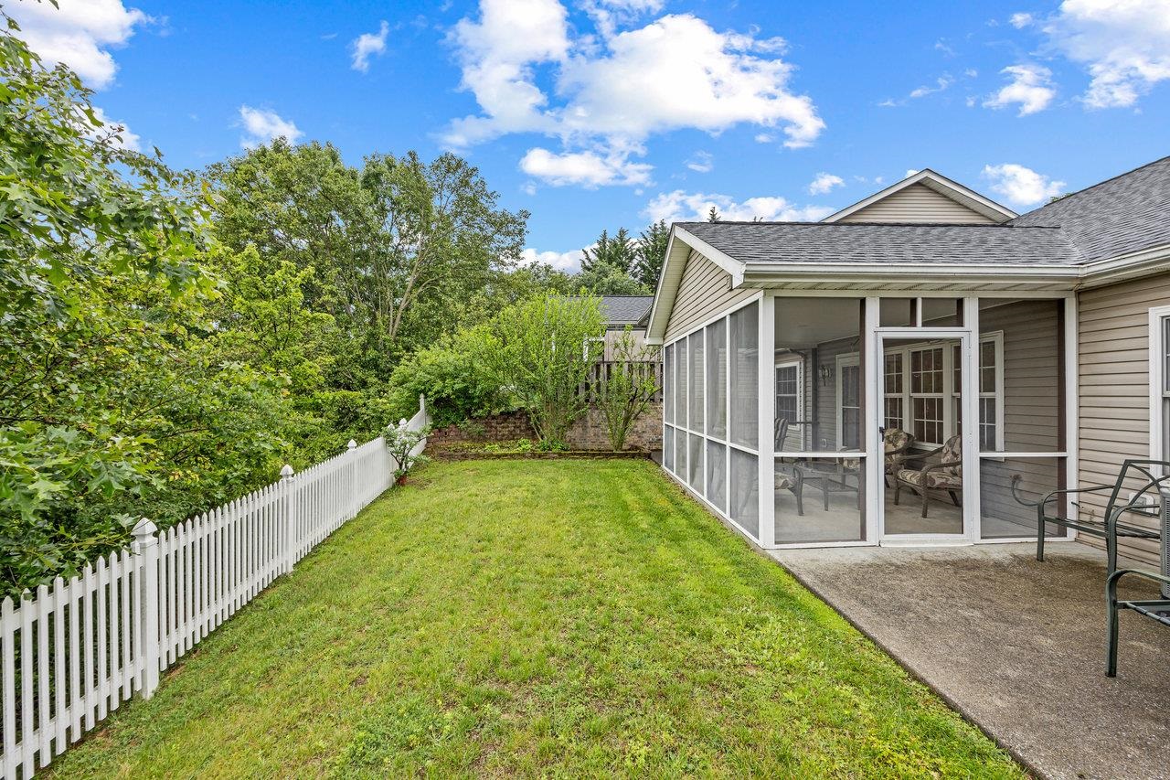 127 EMERALD DR, HARRISONBURG, Virginia 22801, 2 Bedrooms Bedrooms, ,2 BathroomsBathrooms,Residential,127 EMERALD DR,664966 MLS # 664966
