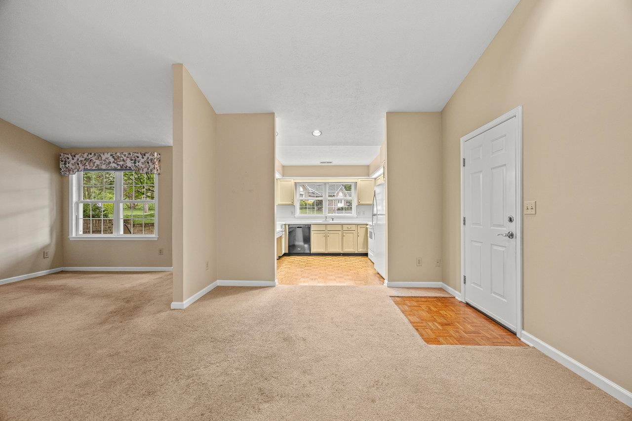 127 EMERALD DR, HARRISONBURG, Virginia 22801, 2 Bedrooms Bedrooms, ,2 BathroomsBathrooms,Residential,127 EMERALD DR,664966 MLS # 664966