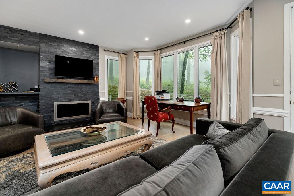 15 TRILLIUM CLOSE, WINTERGREEN RESORT, Virginia 22967, 4 Bedrooms Bedrooms, ,3 BathroomsBathrooms,Residential,15 TRILLIUM CLOSE,664968 MLS # 664968