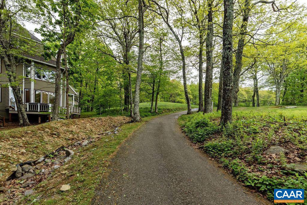 15 TRILLIUM CLOSE, WINTERGREEN RESORT, Virginia 22967, 4 Bedrooms Bedrooms, ,3 BathroomsBathrooms,Residential,15 TRILLIUM CLOSE,664968 MLS # 664968