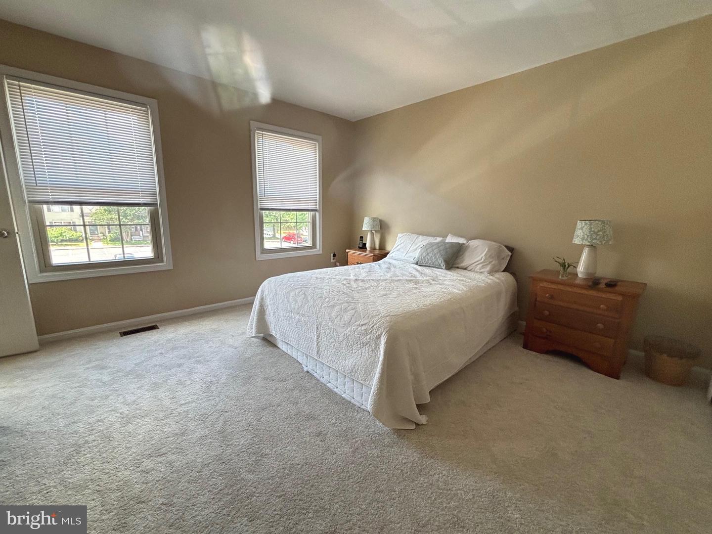 8658 DIANE CT, MANASSAS, Virginia 20110, 4 Bedrooms Bedrooms, ,3 BathroomsBathrooms,Residential,For sale,8658 DIANE CT,VAMN2008204 MLS # VAMN2008204