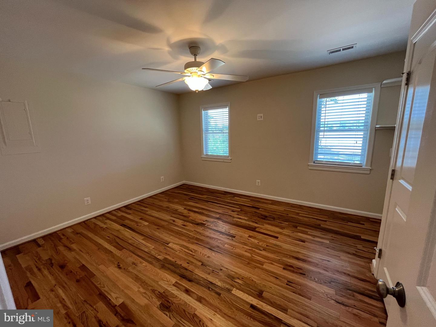 219 MATTOX AVE, COLONIAL BEACH, Virginia 22443, 3 Bedrooms Bedrooms, 6 Rooms Rooms,2 BathroomsBathrooms,Residential,For sale,219 MATTOX AVE,VAWE2008746 MLS # VAWE2008746
