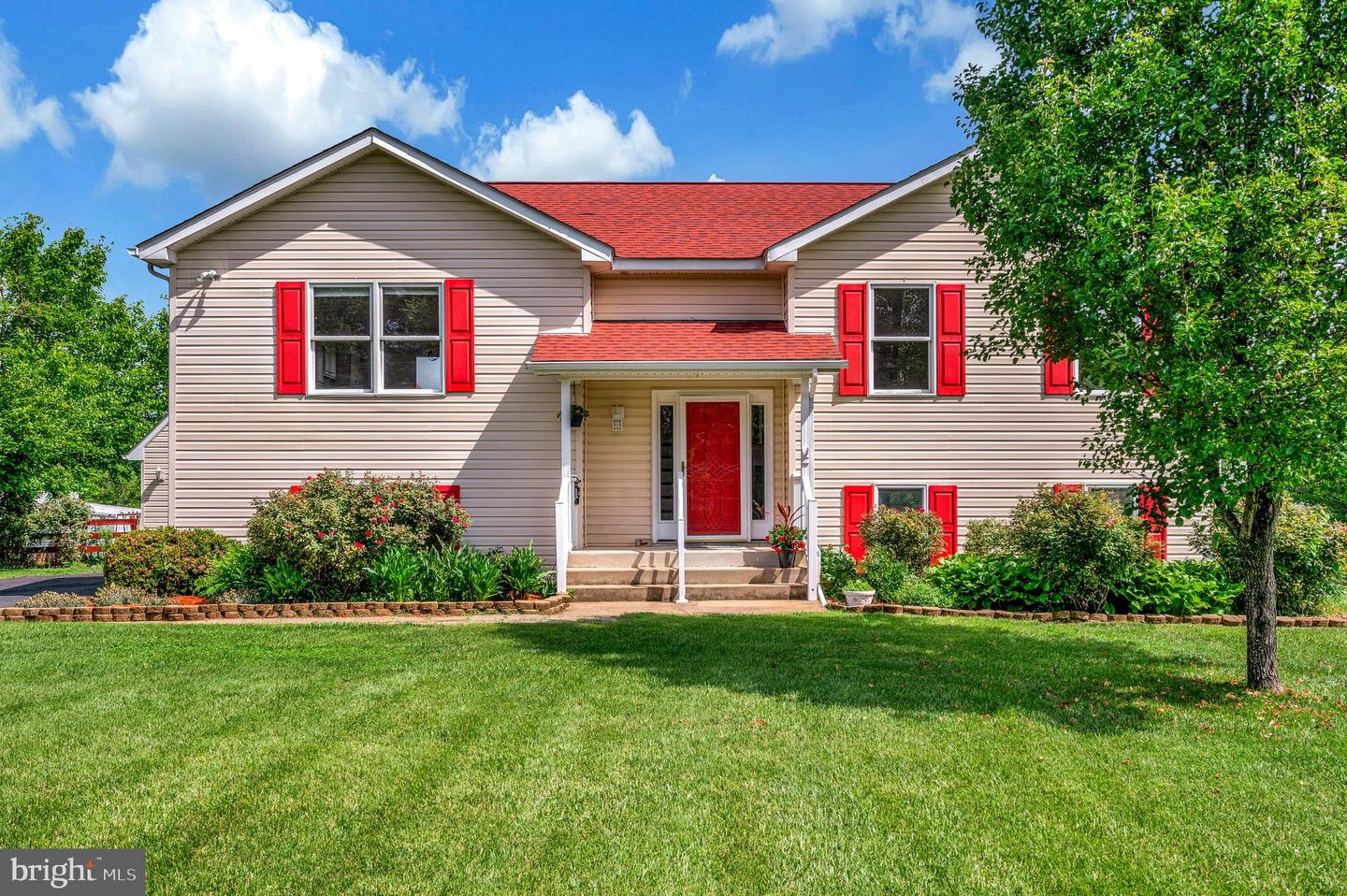 23141 VILLAGE RD, UNIONVILLE, Virginia 22567, 3 Bedrooms Bedrooms, ,2 BathroomsBathrooms,Residential,For sale,23141 VILLAGE RD,VAOR2009532 MLS # VAOR2009532