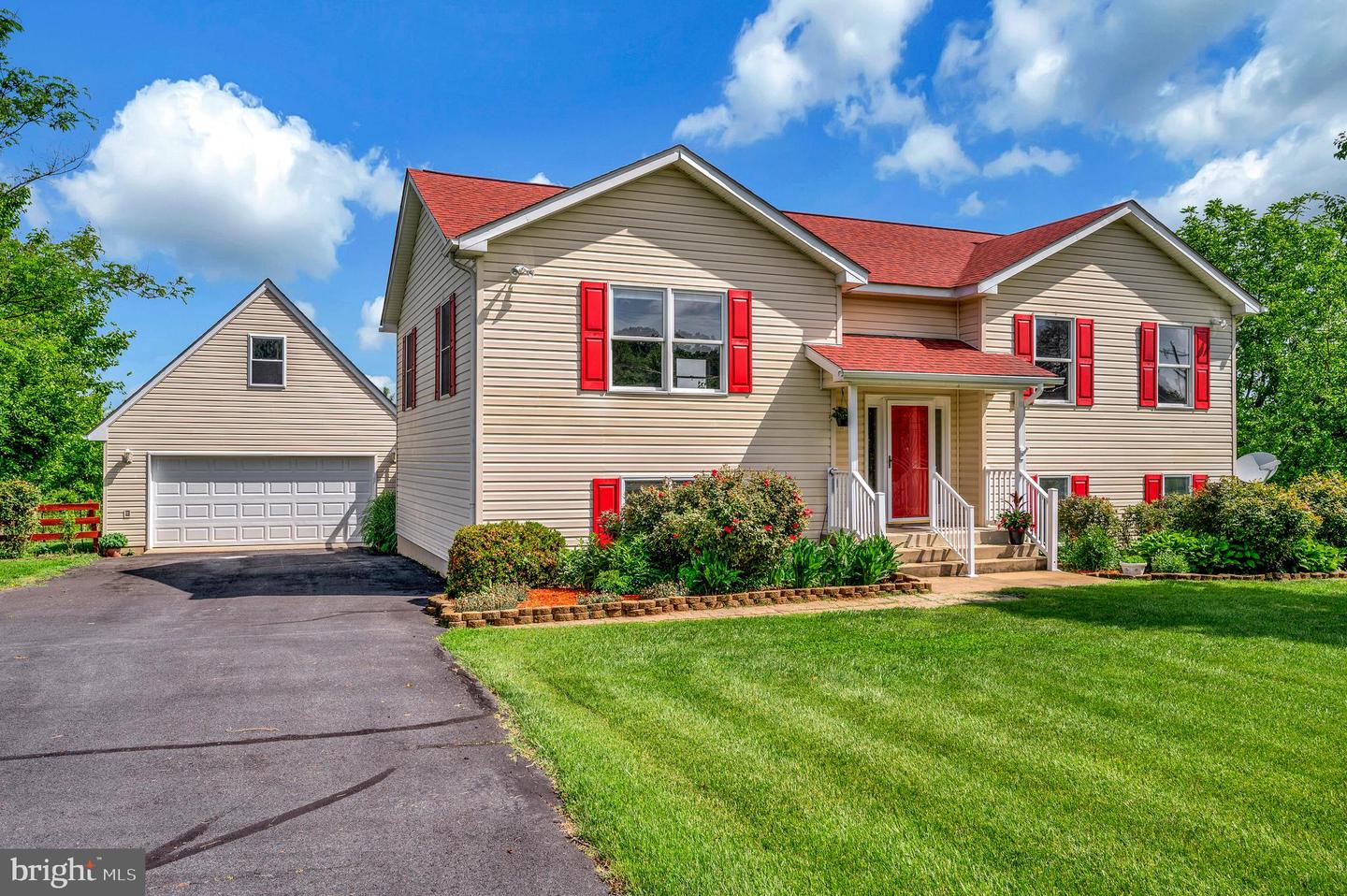 23141 VILLAGE RD, UNIONVILLE, Virginia 22567, 3 Bedrooms Bedrooms, ,2 BathroomsBathrooms,Residential,For sale,23141 VILLAGE RD,VAOR2009532 MLS # VAOR2009532