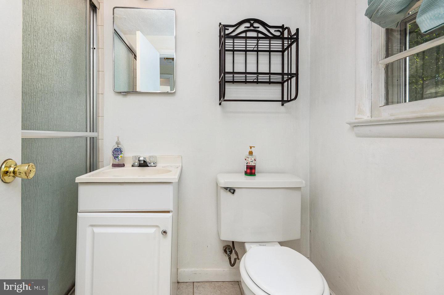 8809 VERNON VIEW DR, ALEXANDRIA, Virginia 22308, 4 Bedrooms Bedrooms, ,1 BathroomBathrooms,Residential,For sale,8809 VERNON VIEW DR,VAFX2237696 MLS # VAFX2237696