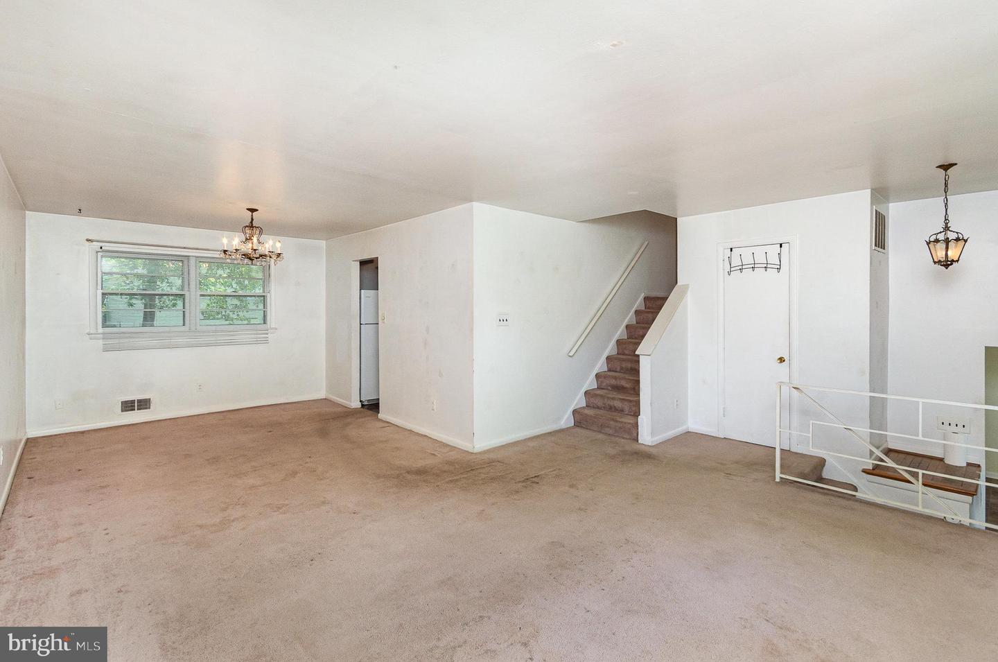8809 VERNON VIEW DR, ALEXANDRIA, Virginia 22308, 4 Bedrooms Bedrooms, ,1 BathroomBathrooms,Residential,For sale,8809 VERNON VIEW DR,VAFX2237696 MLS # VAFX2237696