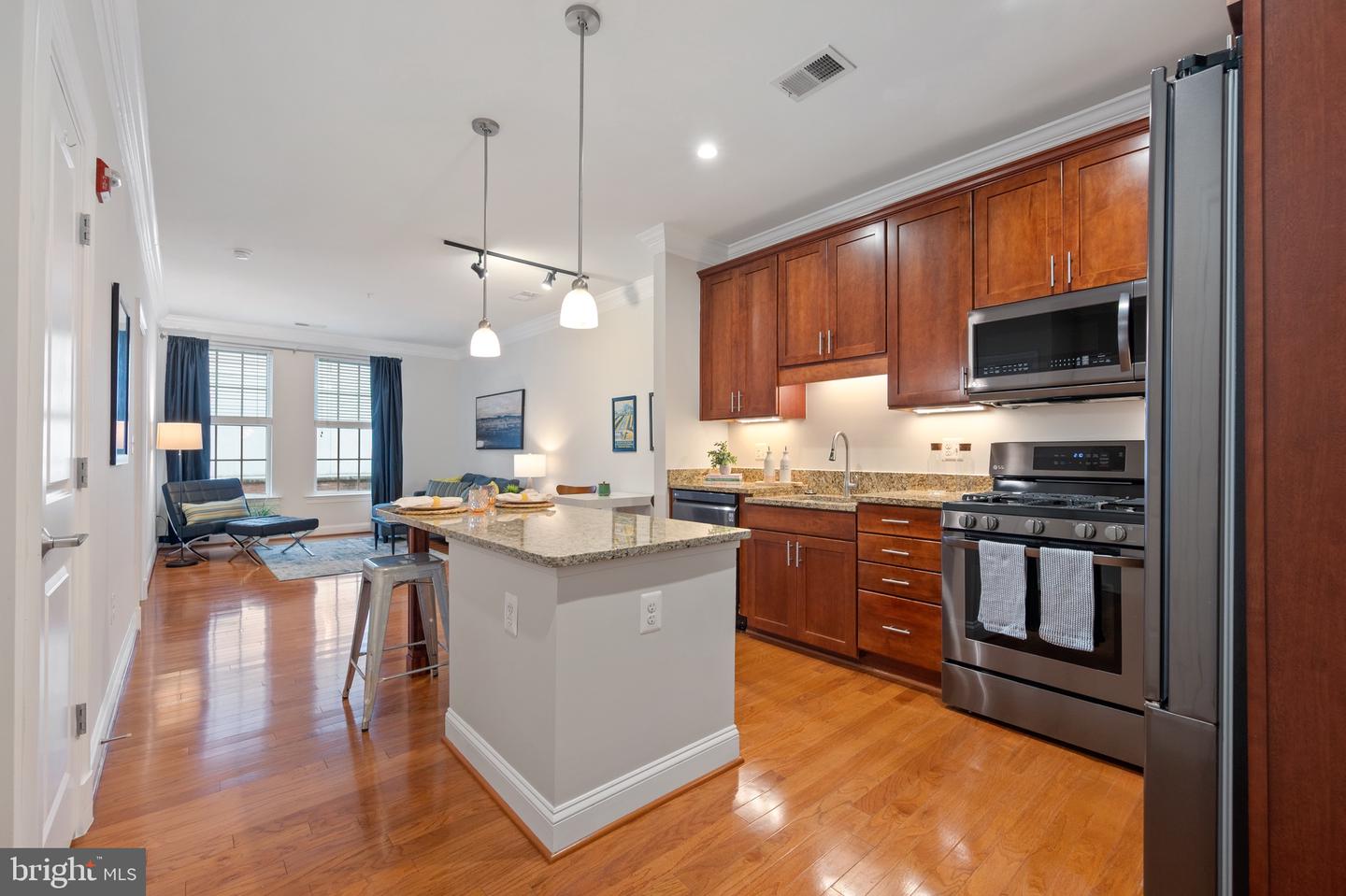 1023 N ROYAL ST #104, ALEXANDRIA, Virginia 22314, 1 Bedroom Bedrooms, ,1 BathroomBathrooms,Residential,For sale,1023 N ROYAL ST #104,VAAX2044788 MLS # VAAX2044788