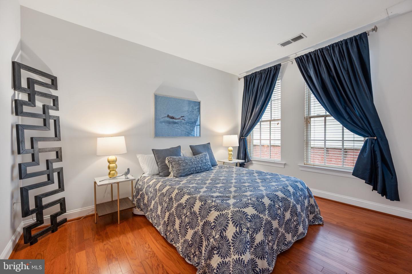 1023 N ROYAL ST #104, ALEXANDRIA, Virginia 22314, 1 Bedroom Bedrooms, ,1 BathroomBathrooms,Residential,For sale,1023 N ROYAL ST #104,VAAX2044788 MLS # VAAX2044788