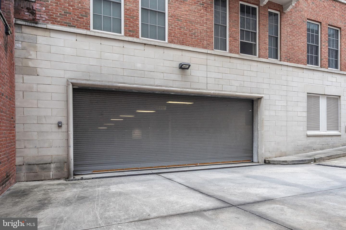 1023 N ROYAL ST #104, ALEXANDRIA, Virginia 22314, 1 Bedroom Bedrooms, ,1 BathroomBathrooms,Residential,For sale,1023 N ROYAL ST #104,VAAX2044788 MLS # VAAX2044788