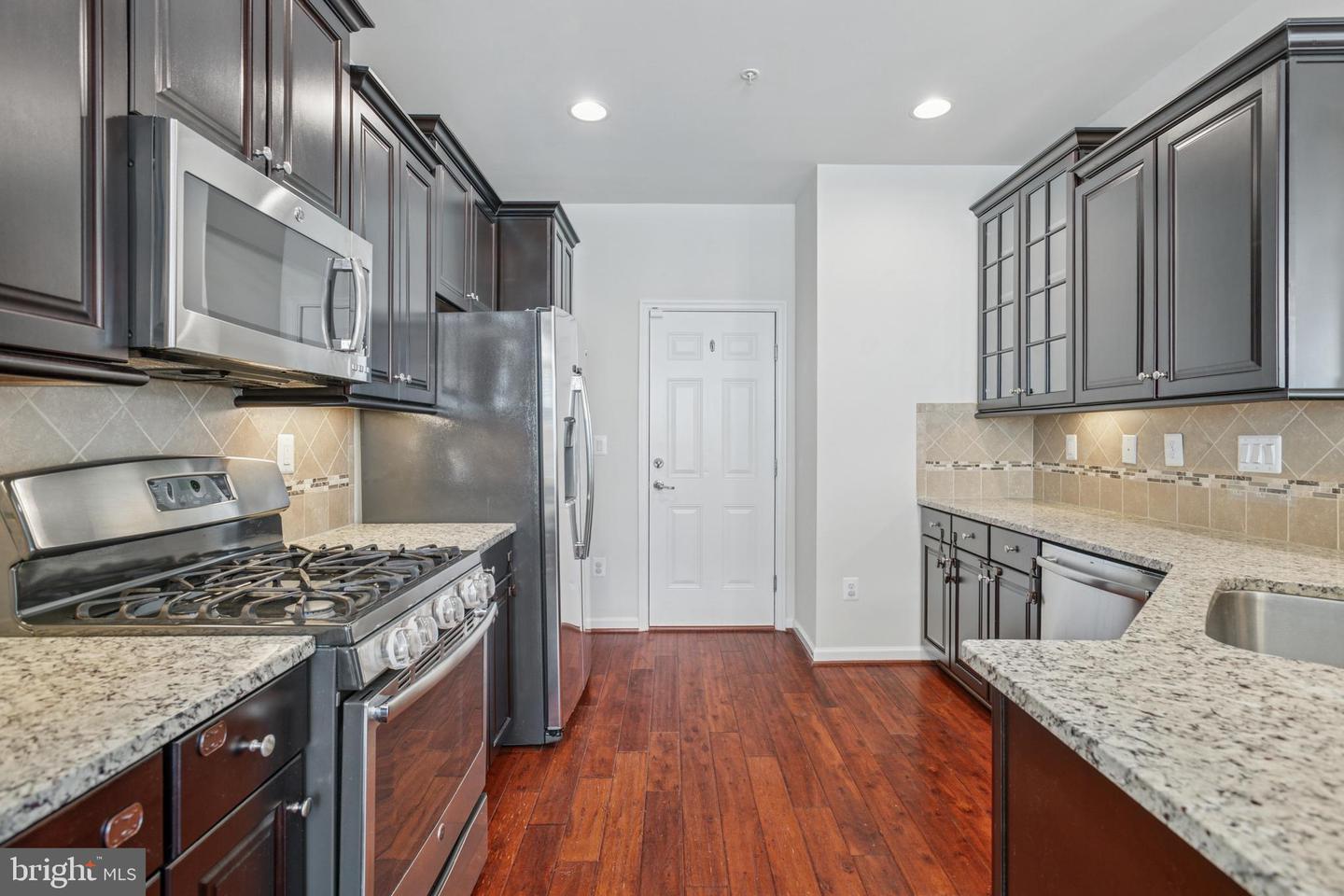 42621 CAPITOL VIEW TER, BROADLANDS, Virginia 20148, 3 Bedrooms Bedrooms, ,2 BathroomsBathrooms,Residential,For sale,42621 CAPITOL VIEW TER,VALO2095244 MLS # VALO2095244