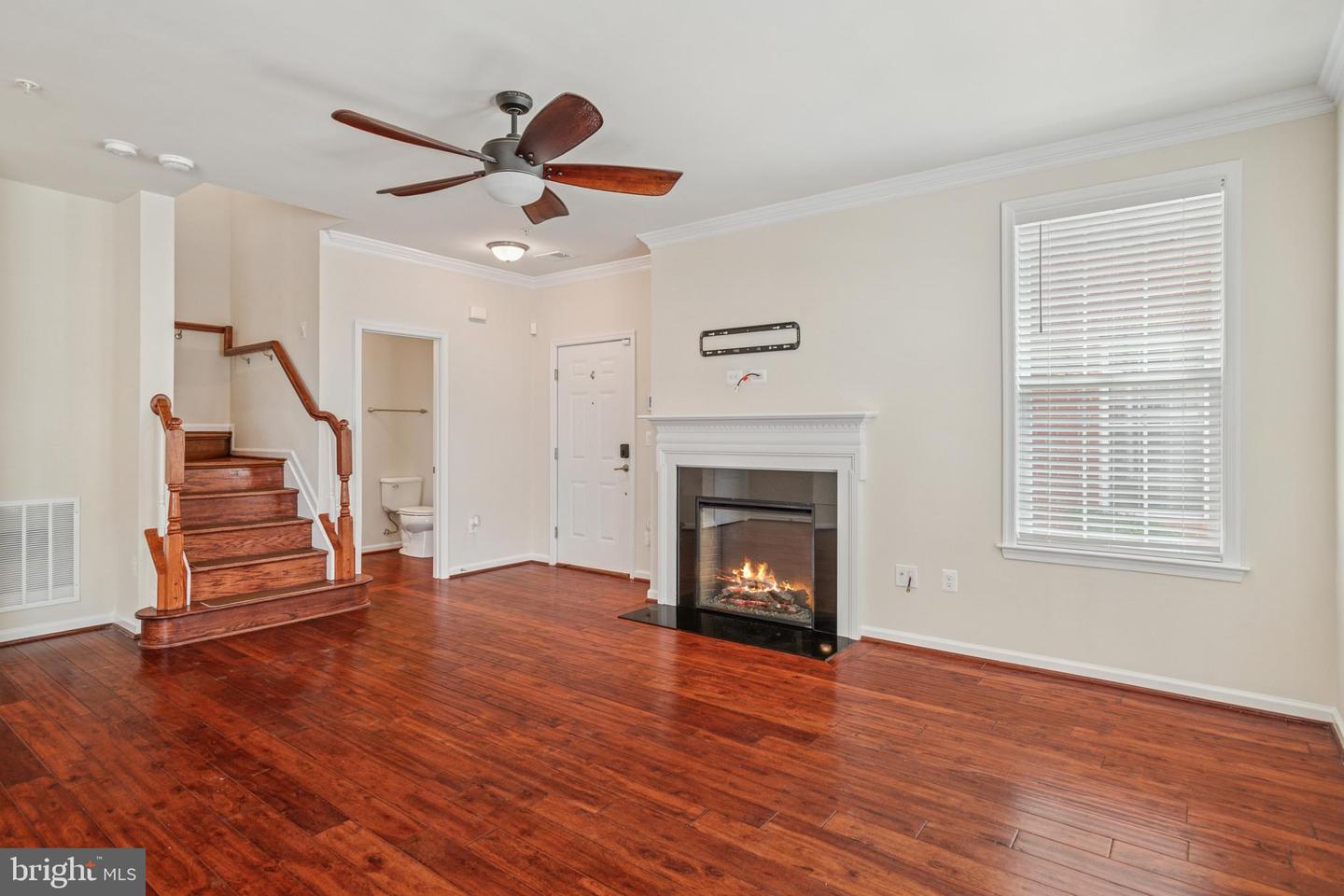 42621 CAPITOL VIEW TER, BROADLANDS, Virginia 20148, 3 Bedrooms Bedrooms, ,2 BathroomsBathrooms,Residential,For sale,42621 CAPITOL VIEW TER,VALO2095244 MLS # VALO2095244