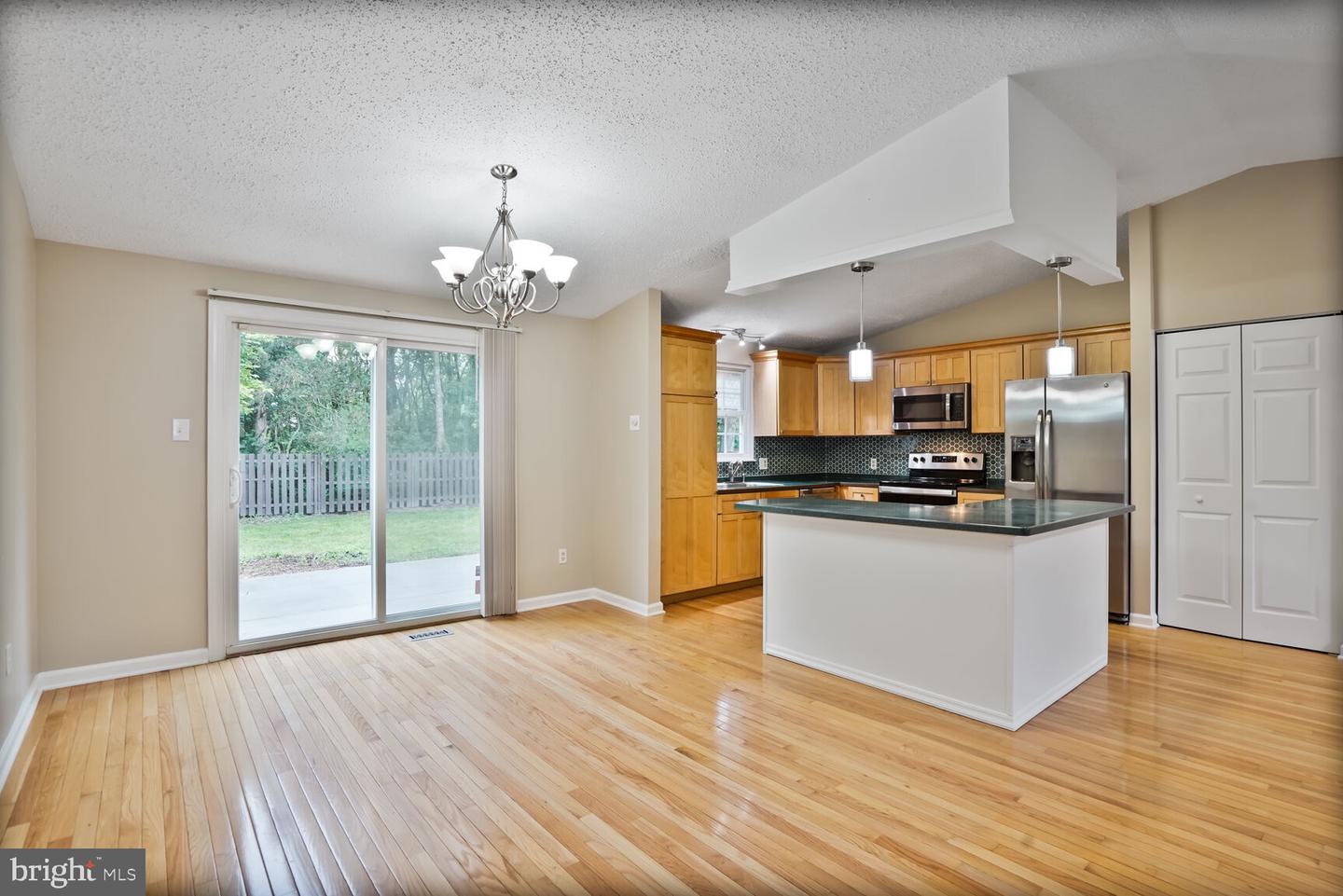 3237 BETHEL CHURCH DR, WOODBRIDGE, Virginia 22192, 3 Bedrooms Bedrooms, ,2 BathroomsBathrooms,Residential,For sale,3237 BETHEL CHURCH DR,VAPW2093650 MLS # VAPW2093650